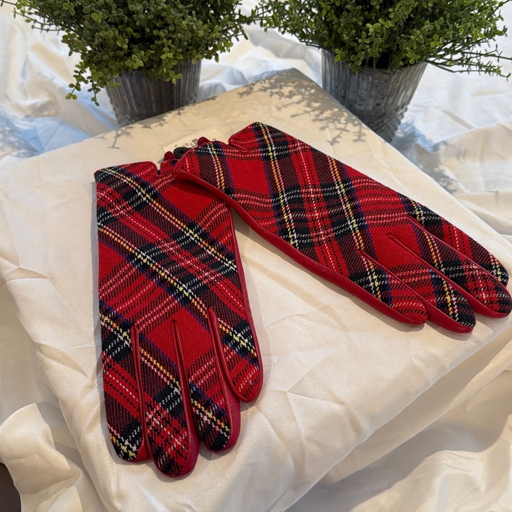TALBOTS, NEW w/Tags, Red Plaid Leather Gloves, Size Medium, Tech Touch Gloves